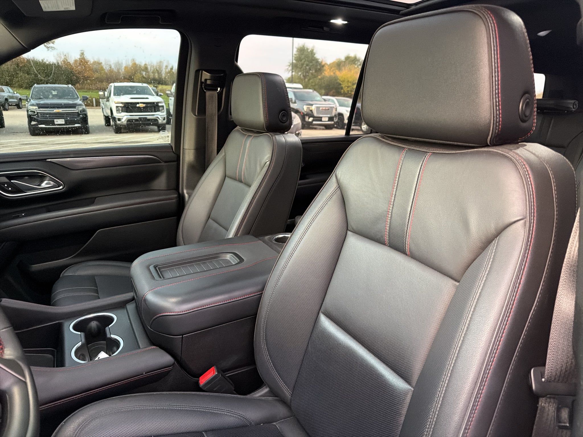 2024 Chevrolet Suburban RST