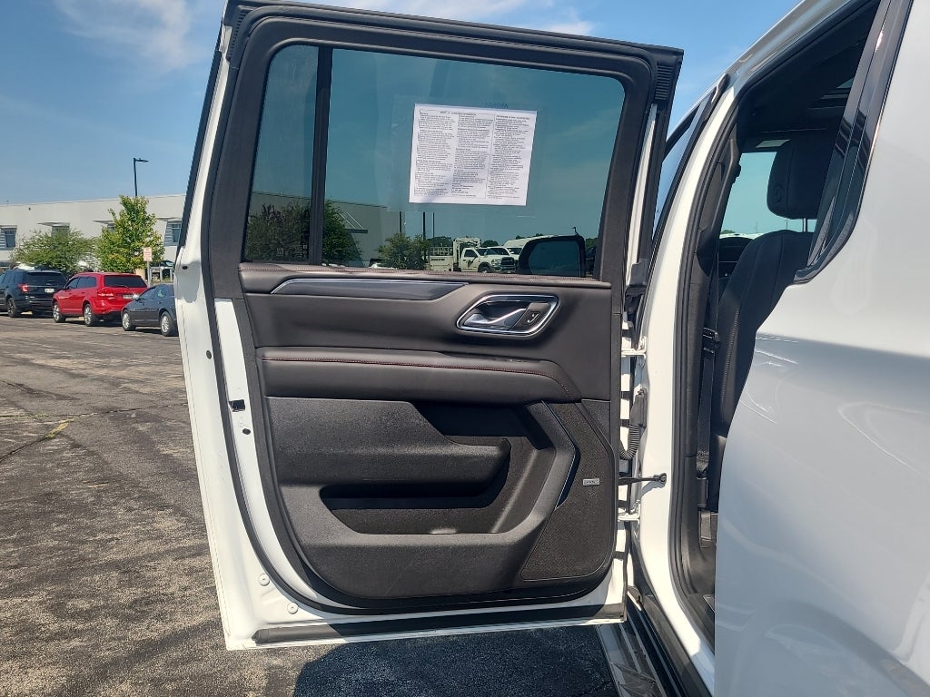 2024 Chevrolet Suburban RST