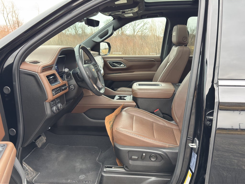 2023 Chevrolet Suburban High Country