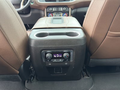 2023 Chevrolet Suburban High Country