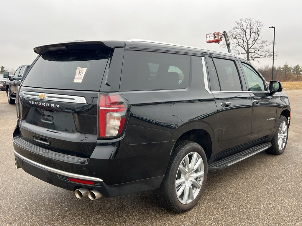 2023 Chevrolet Suburban High Country