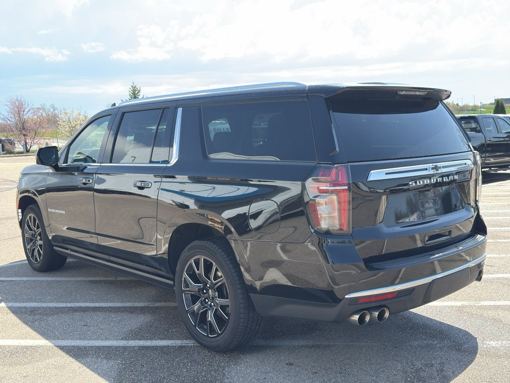 2023 Chevrolet Suburban High Country