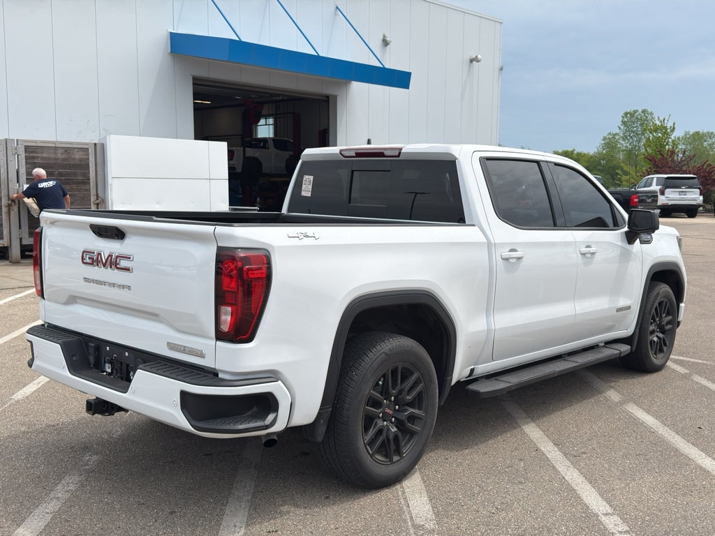 2024 GMC Sierra 1500 Elevation