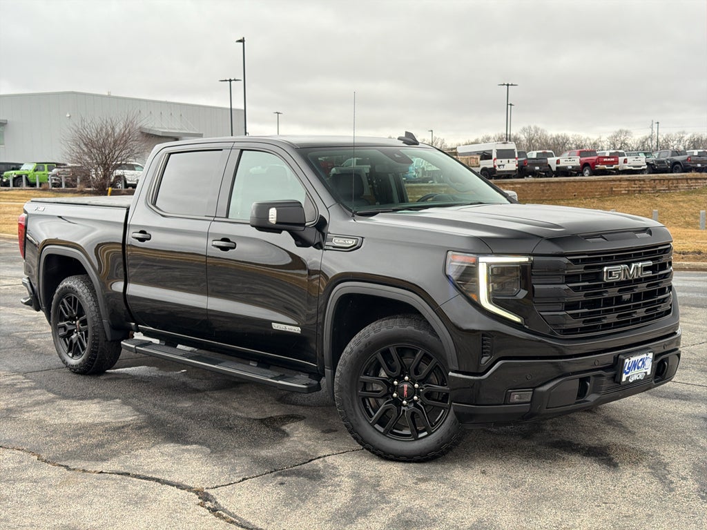 2024 GMC Sierra 1500 Elevation