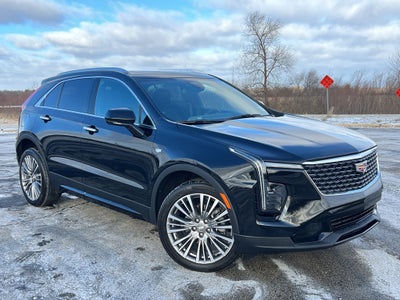 2024 Cadillac XT4 Premium Luxury
