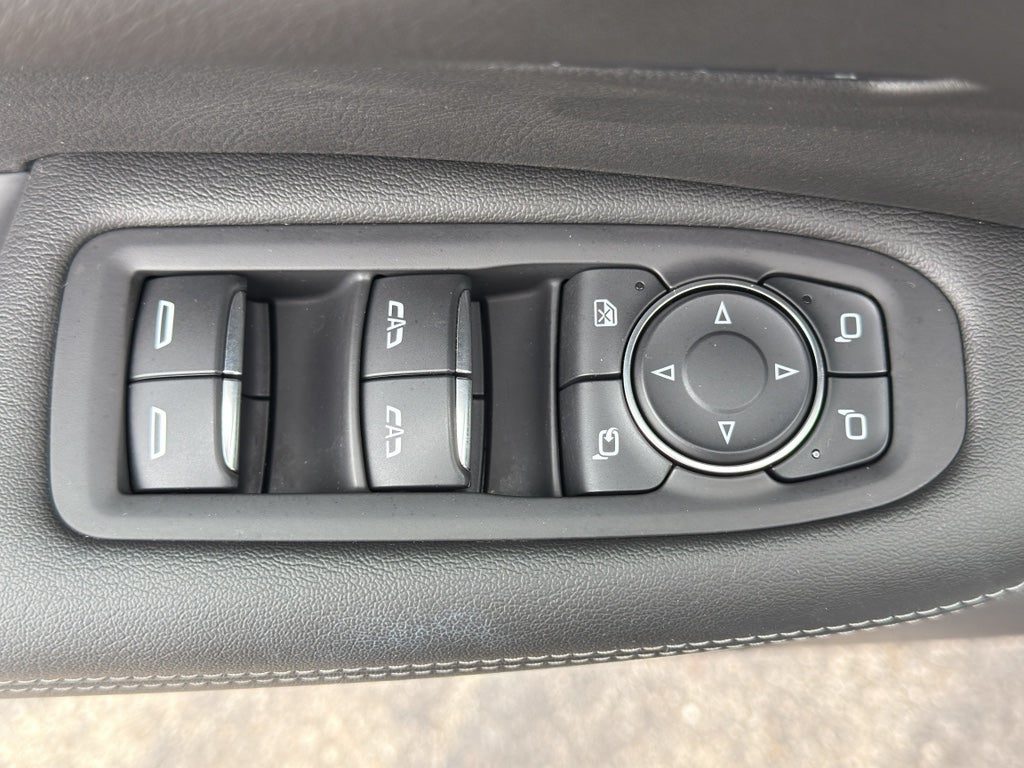 2024 Cadillac XT6 Luxury