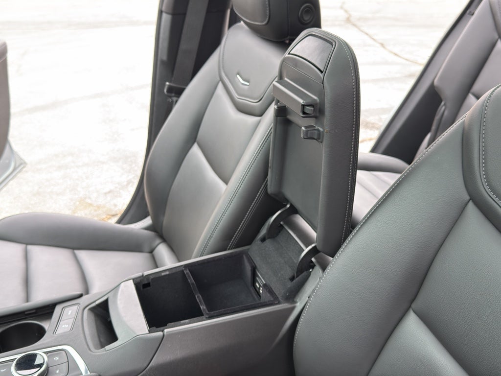 2024 Cadillac XT6 Luxury