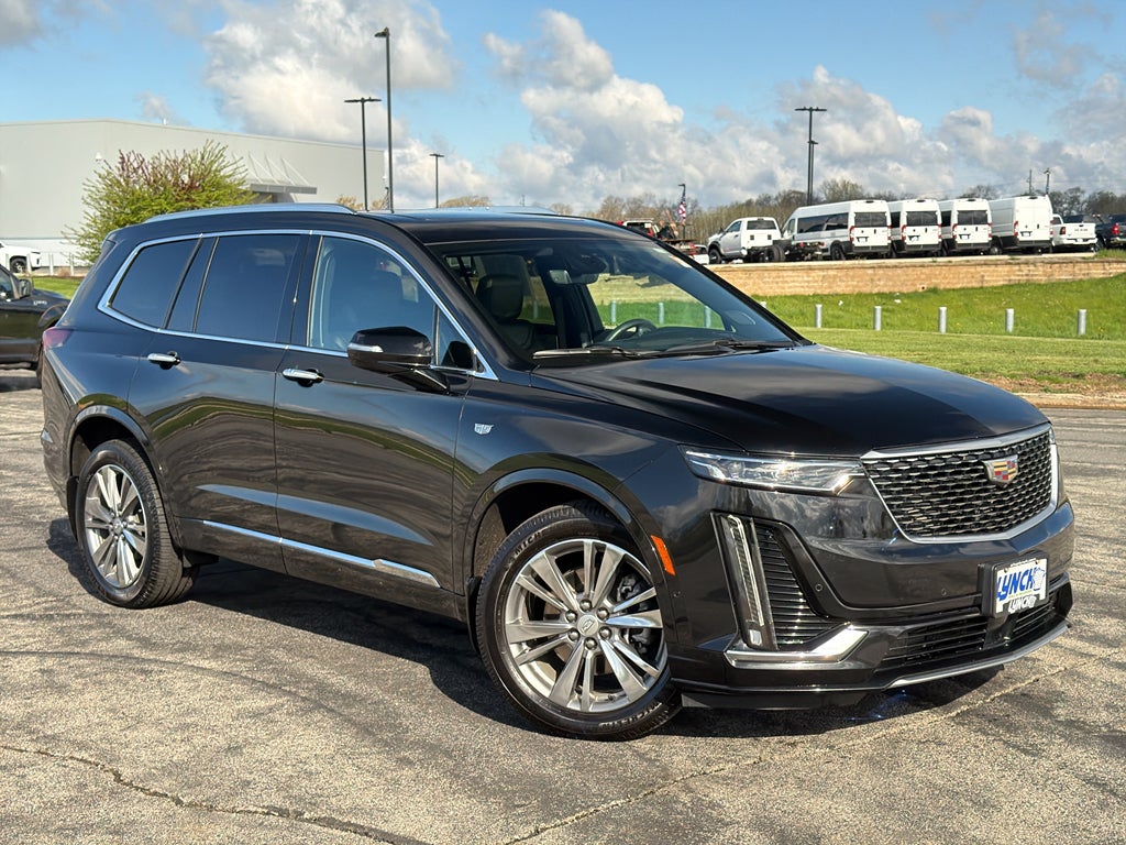 2022 Cadillac XT6 Premium Luxury
