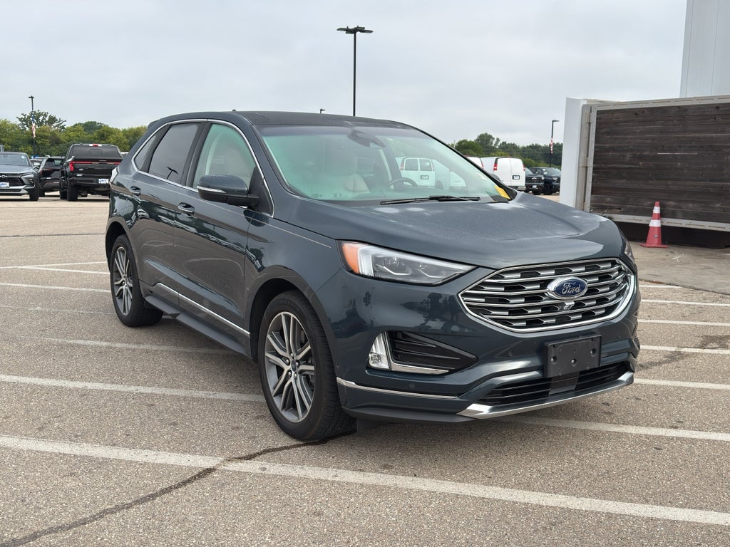 2019 Ford Edge Titanium