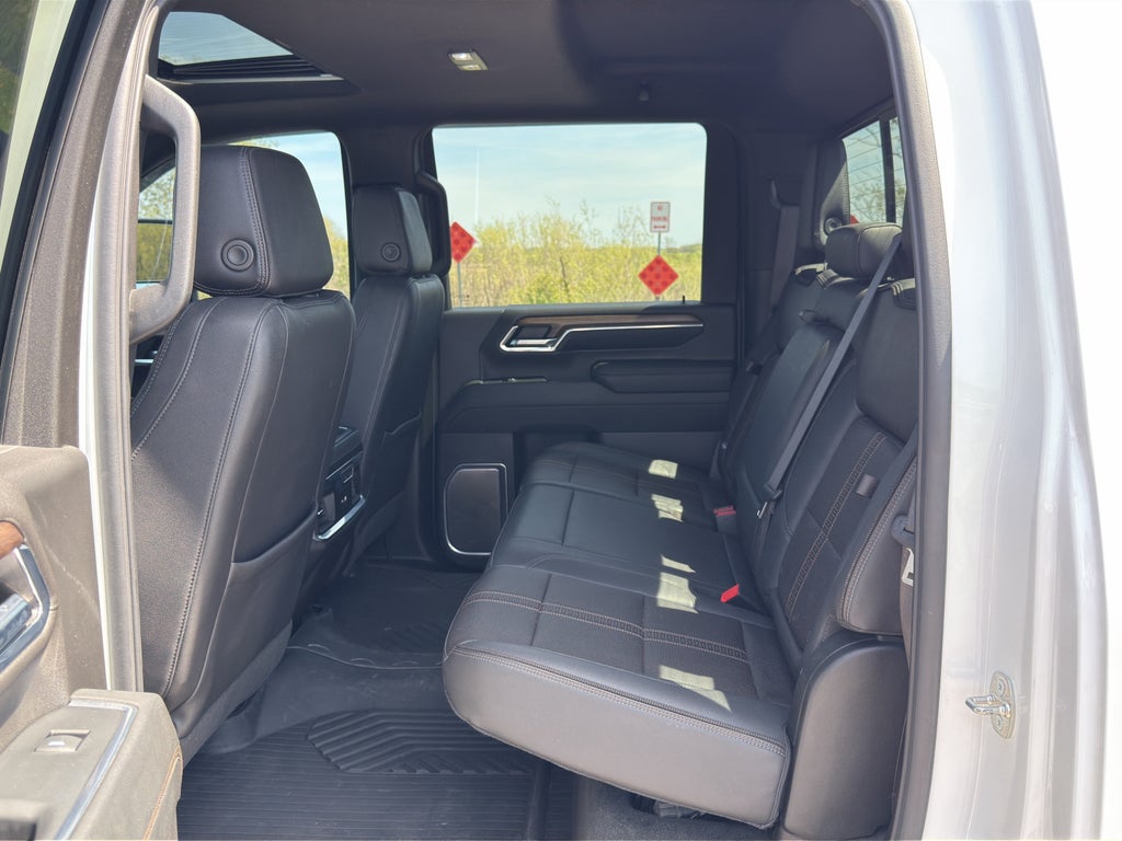 2024 Chevrolet Silverado 3500 HD High Country