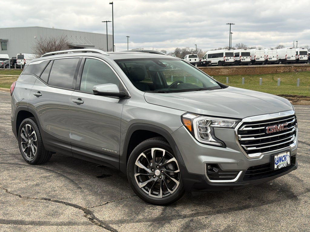 2024 GMC Terrain SLT