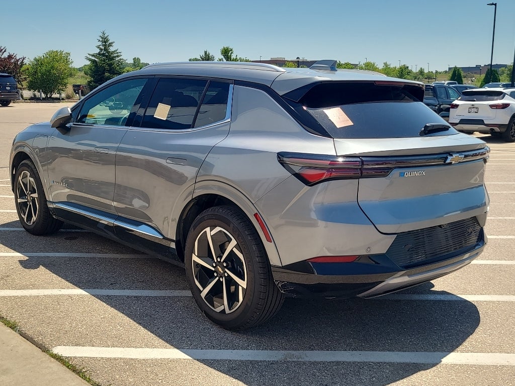 2025 Chevrolet Equinox EV LT