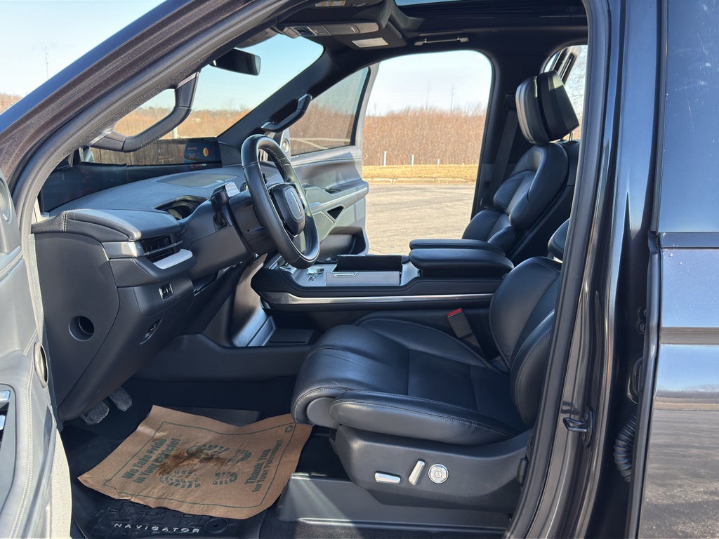 2025 Lincoln Navigator L Reserve