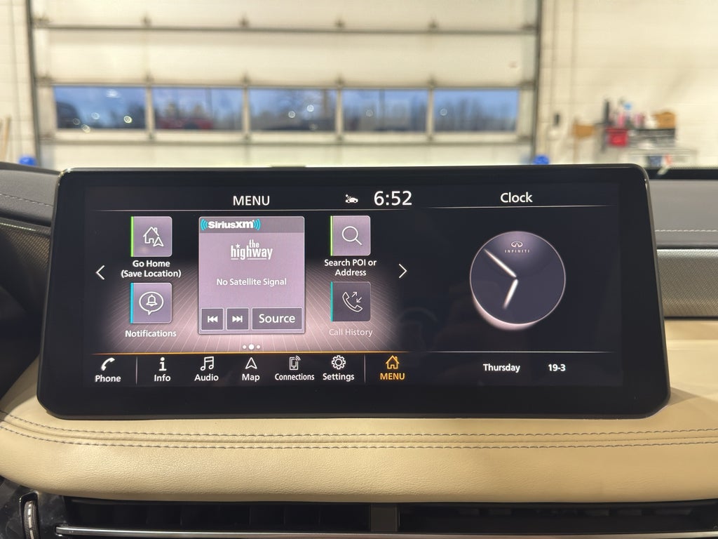 2024 INFINITI QX60 LUXE