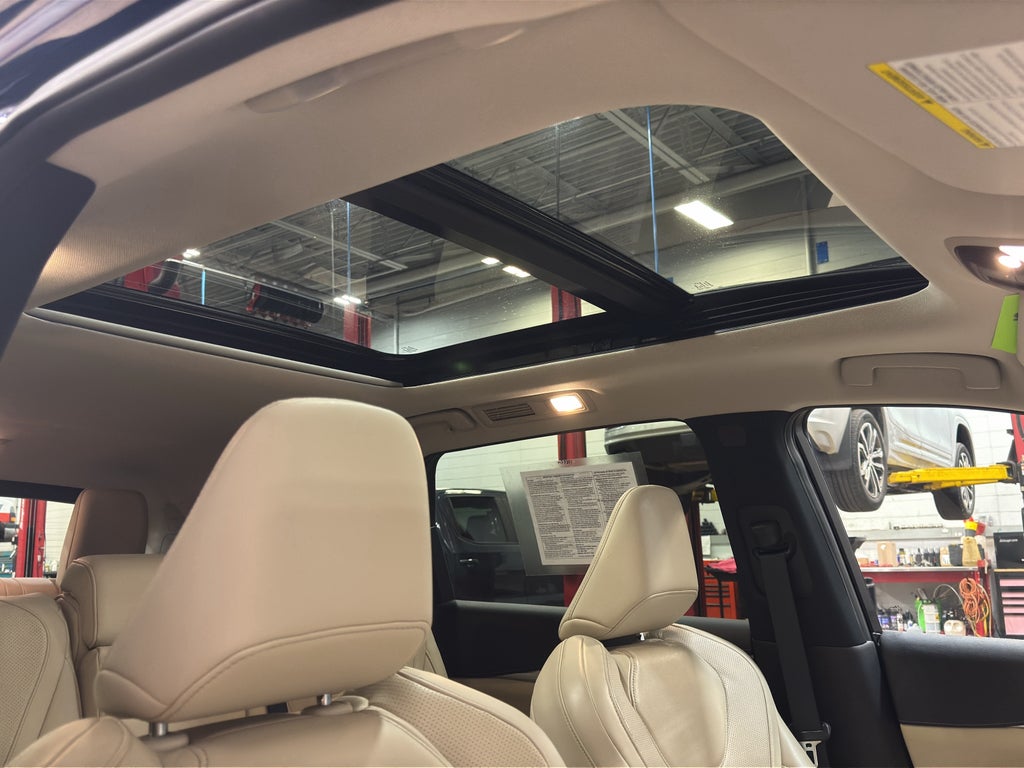 2024 INFINITI QX60 LUXE