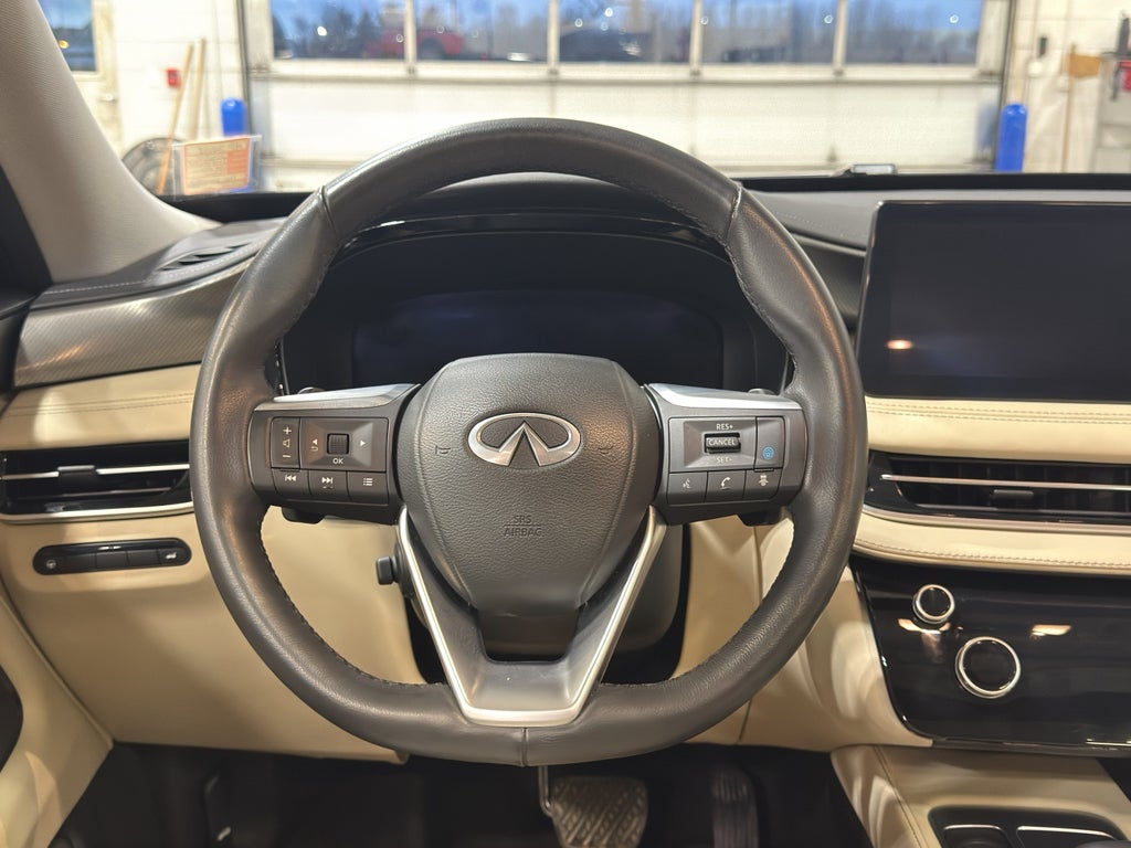 2024 INFINITI QX60 LUXE