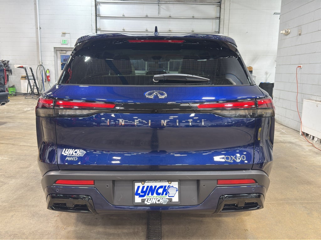 2024 INFINITI QX60 LUXE