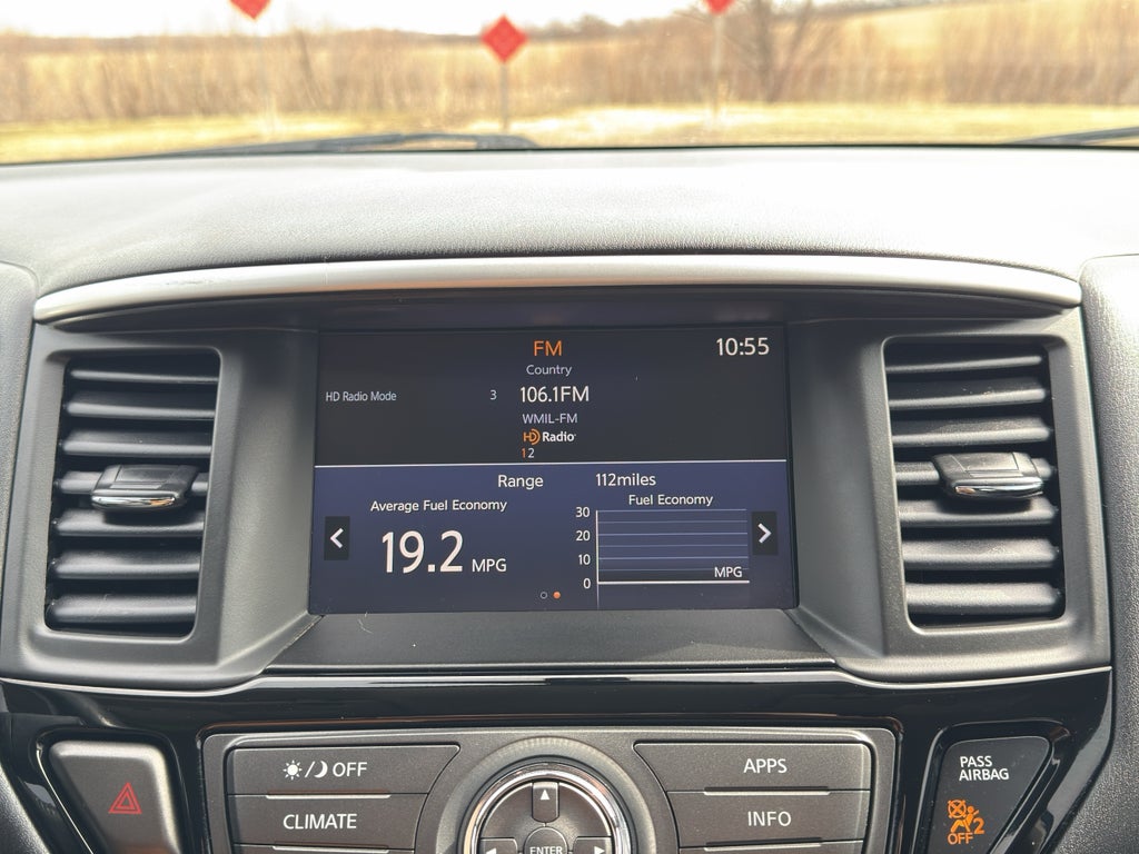 2019 Nissan Pathfinder SV