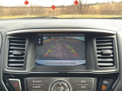 2019 Nissan Pathfinder SV