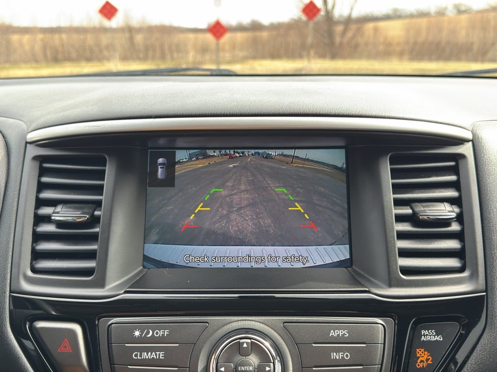 2019 Nissan Pathfinder SV