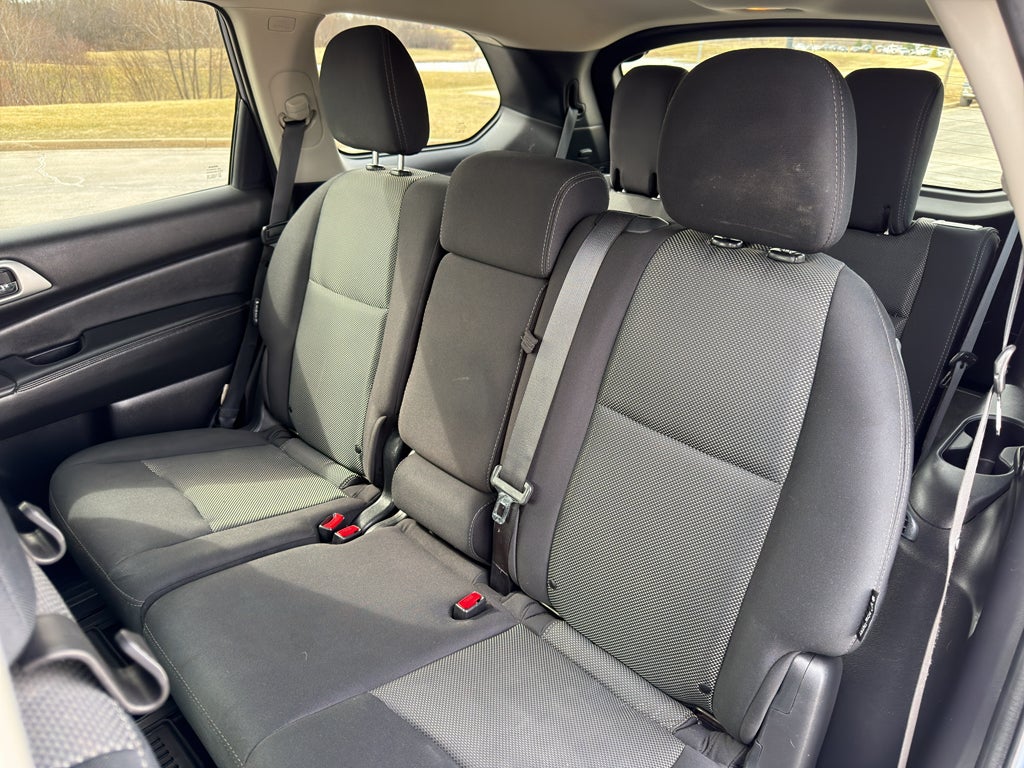 2019 Nissan Pathfinder SV