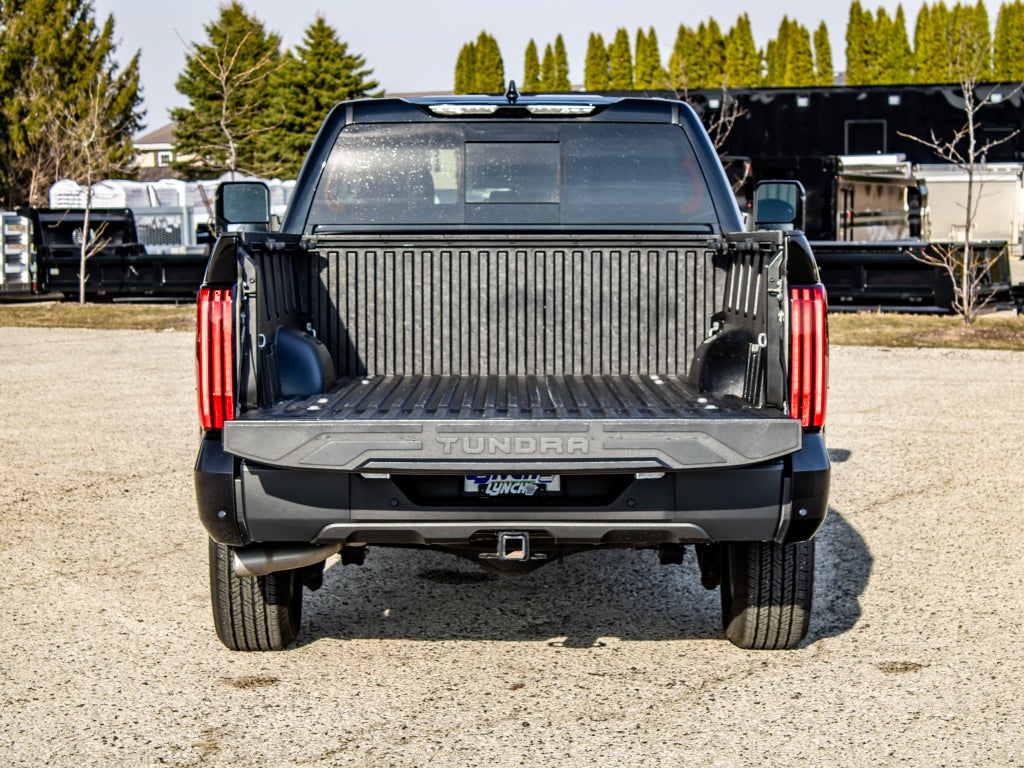 2023 Toyota Tundra 4WD SR5