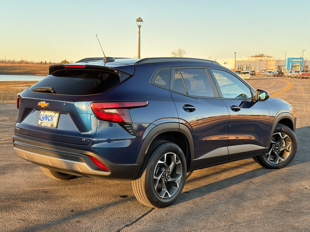 2024 Chevrolet Trax LT