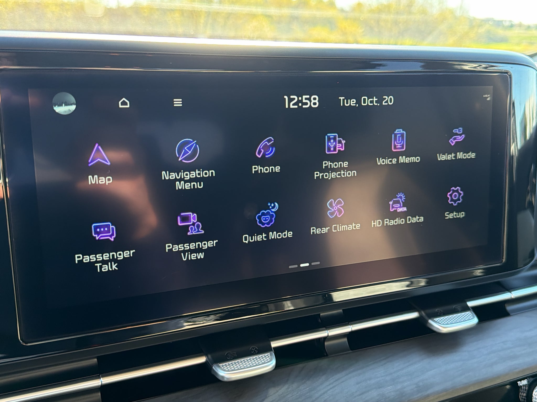 2024 Kia Carnival EX