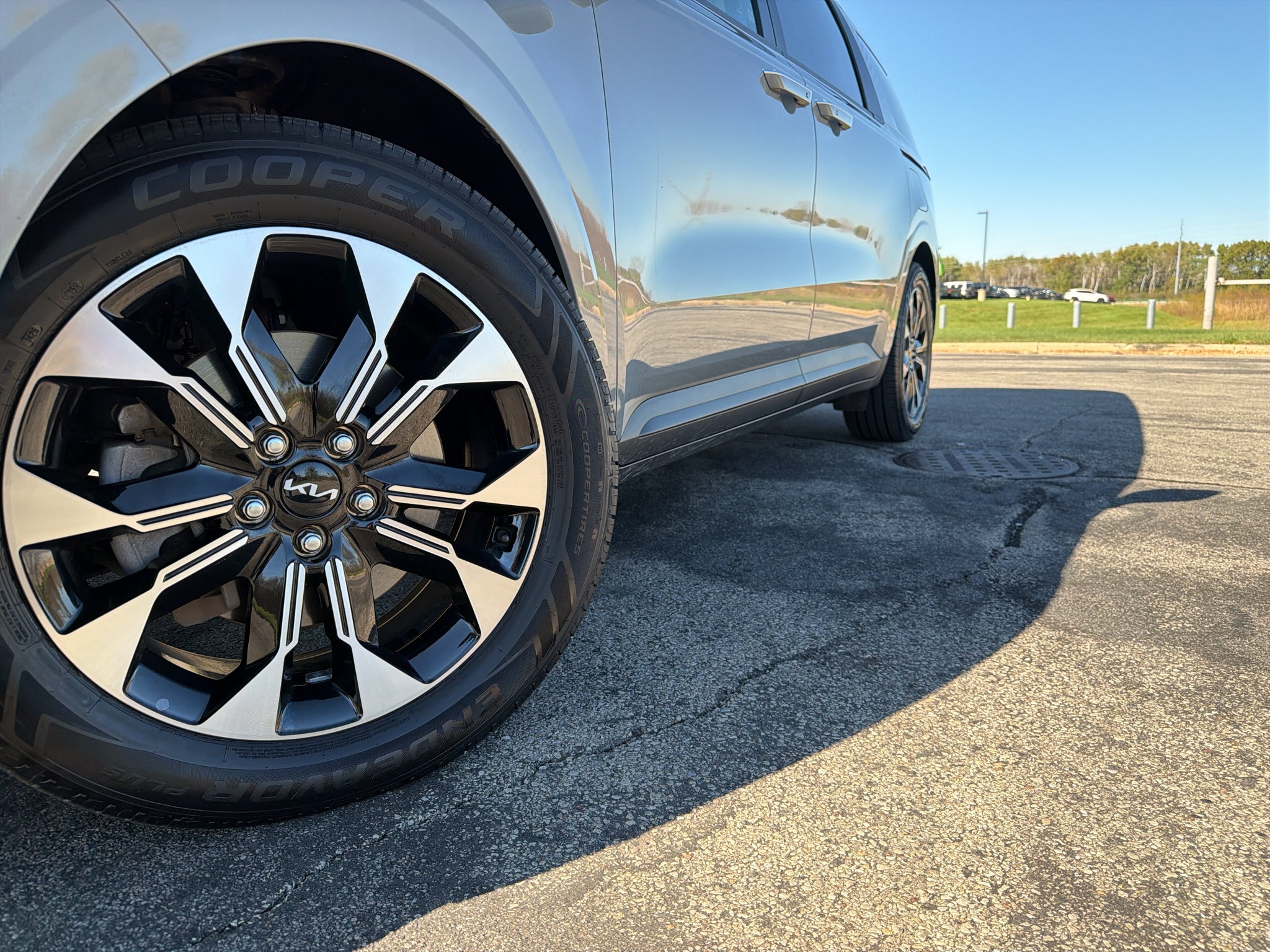 2024 Kia Carnival EX