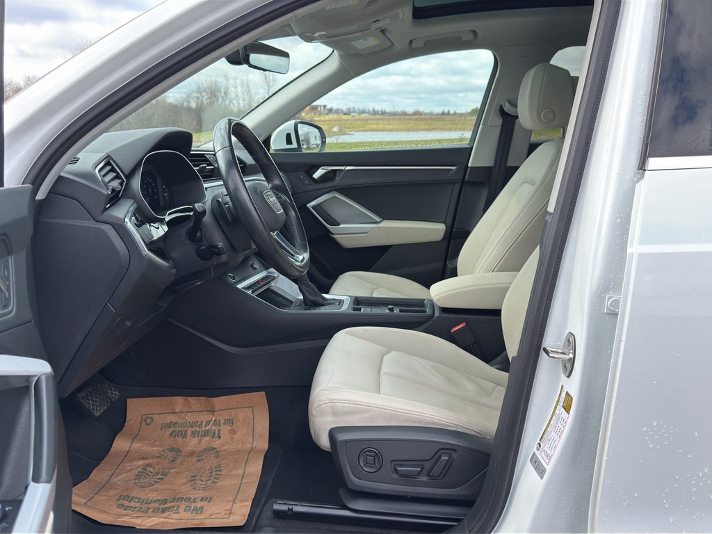 2024 Audi Q3 S line Premium