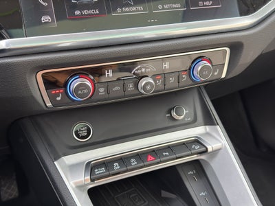 2024 Audi Q3 S line Premium