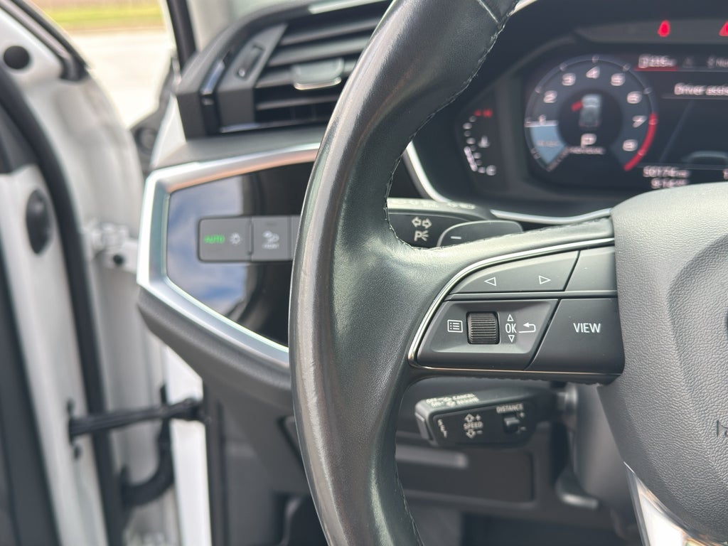 2024 Audi Q3 S line Premium