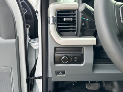 2024 Ford F-550 F Series Super Duty w/ Century 10S Carrier