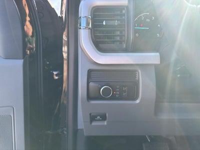 2024 Ford F-550 F Series Super Duty w/ Century 10S Carrier