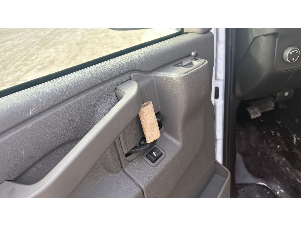 2025 Chevrolet Express 3500 11' Monroe CSV Body