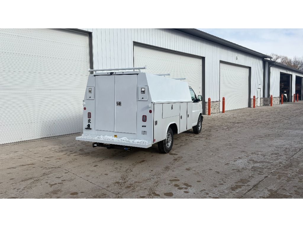 2025 Chevrolet Express 3500 11' Monroe CSV Body