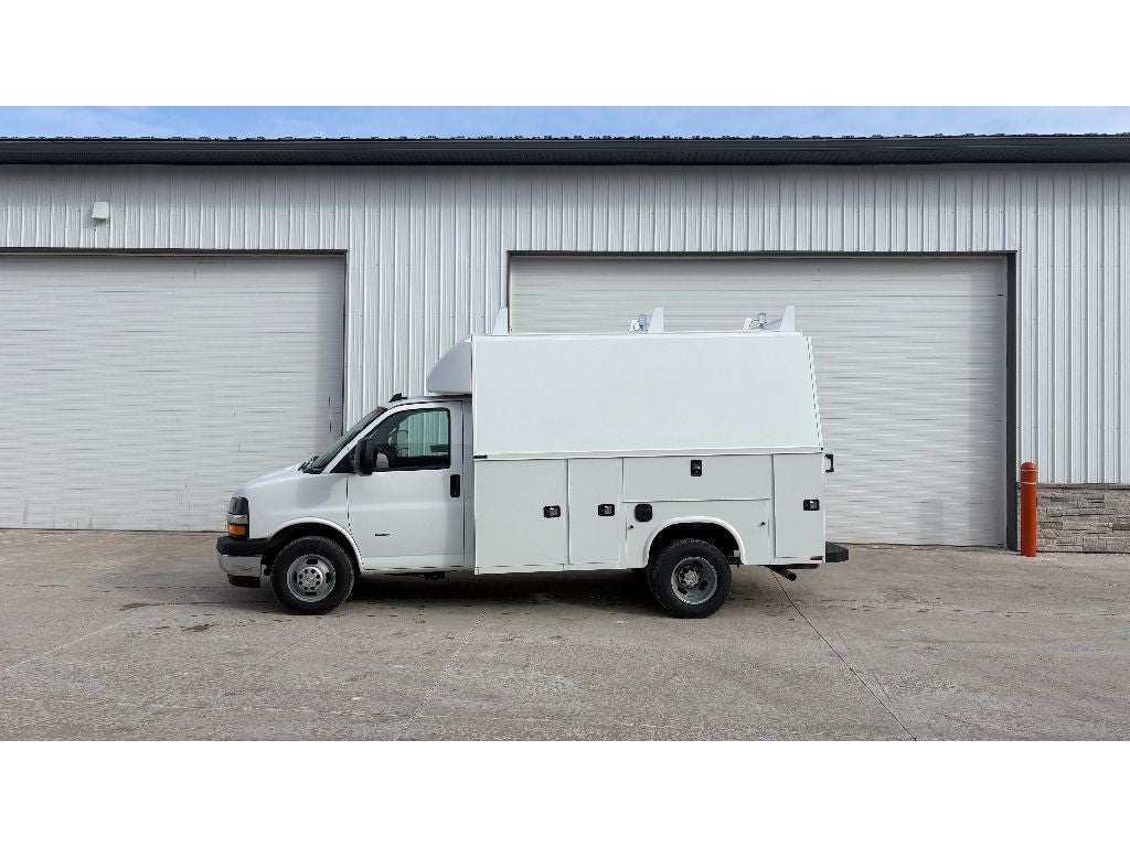 2025 Chevrolet Express 3500 12' Knapheide KUV Body