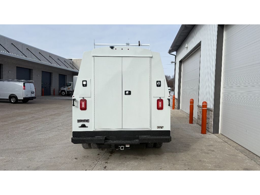 2025 Chevrolet Express 3500 12' Knapheide KUV Body