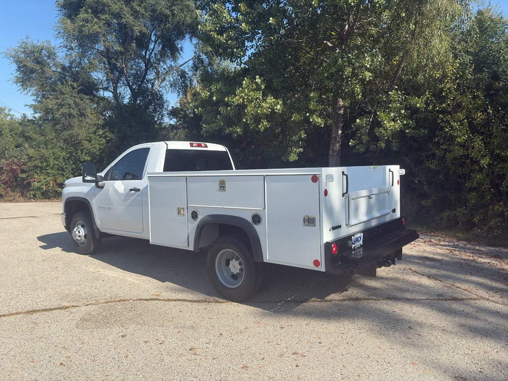 2025 Chevrolet Silverado 3500 9' Monroe Service Body