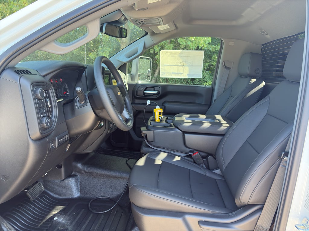 2025 Chevrolet Silverado 3500 11' Monroe Dump Body