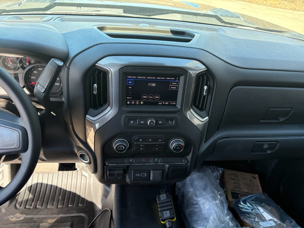 2026 Chevrolet Silverado 3500 9' Steel Dump Body