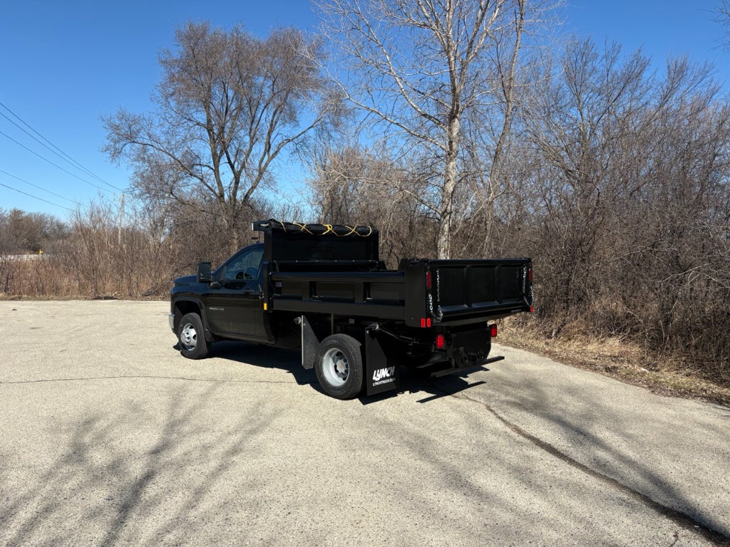 2026 Chevrolet Silverado 3500 9' Steel Dump Body