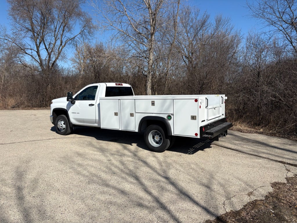 2025 Chevrolet Silverado 3500 9' Monroe Service Body