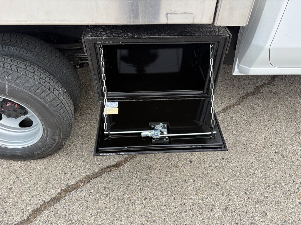 2026 Chevrolet Silverado 3500 9' Knapheide Dump Body