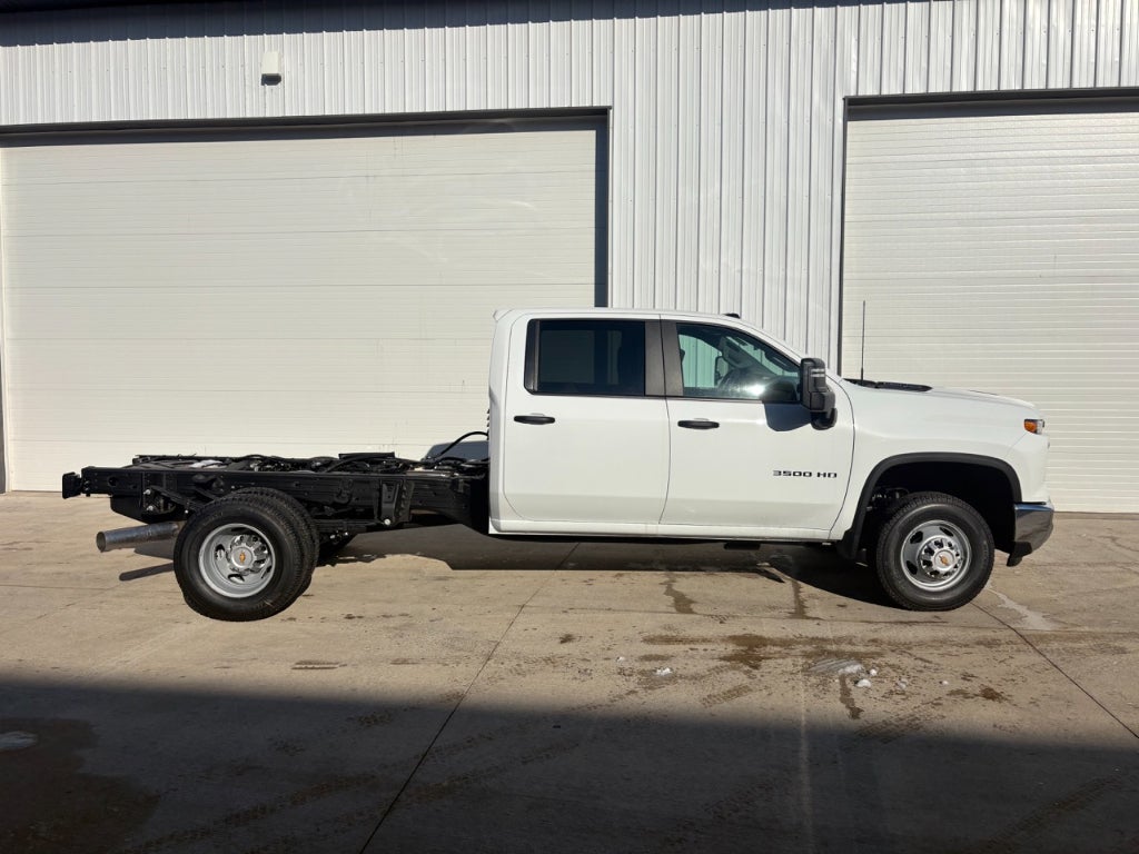 2026 Chevrolet Silverado 3500 Work Truck