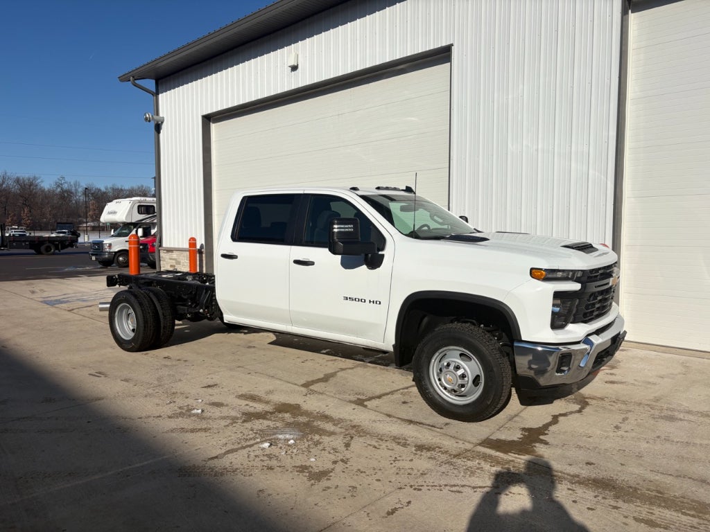 2026 Chevrolet Silverado 3500 Work Truck