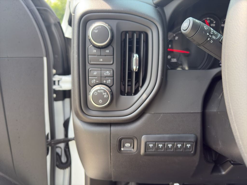 2025 Chevrolet Silverado 3500 Work Truck