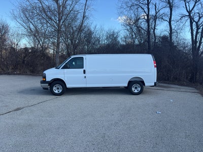 2026 Chevrolet Express 3500 Cargo Van