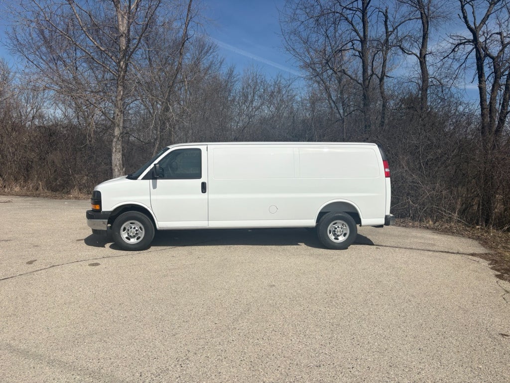 2026 Chevrolet Express 3500 Cargo Van