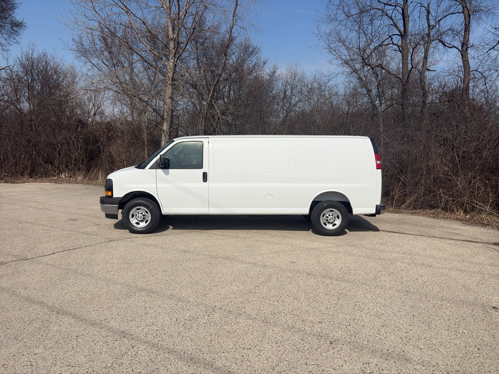 2026 Chevrolet Express 3500 Work Van